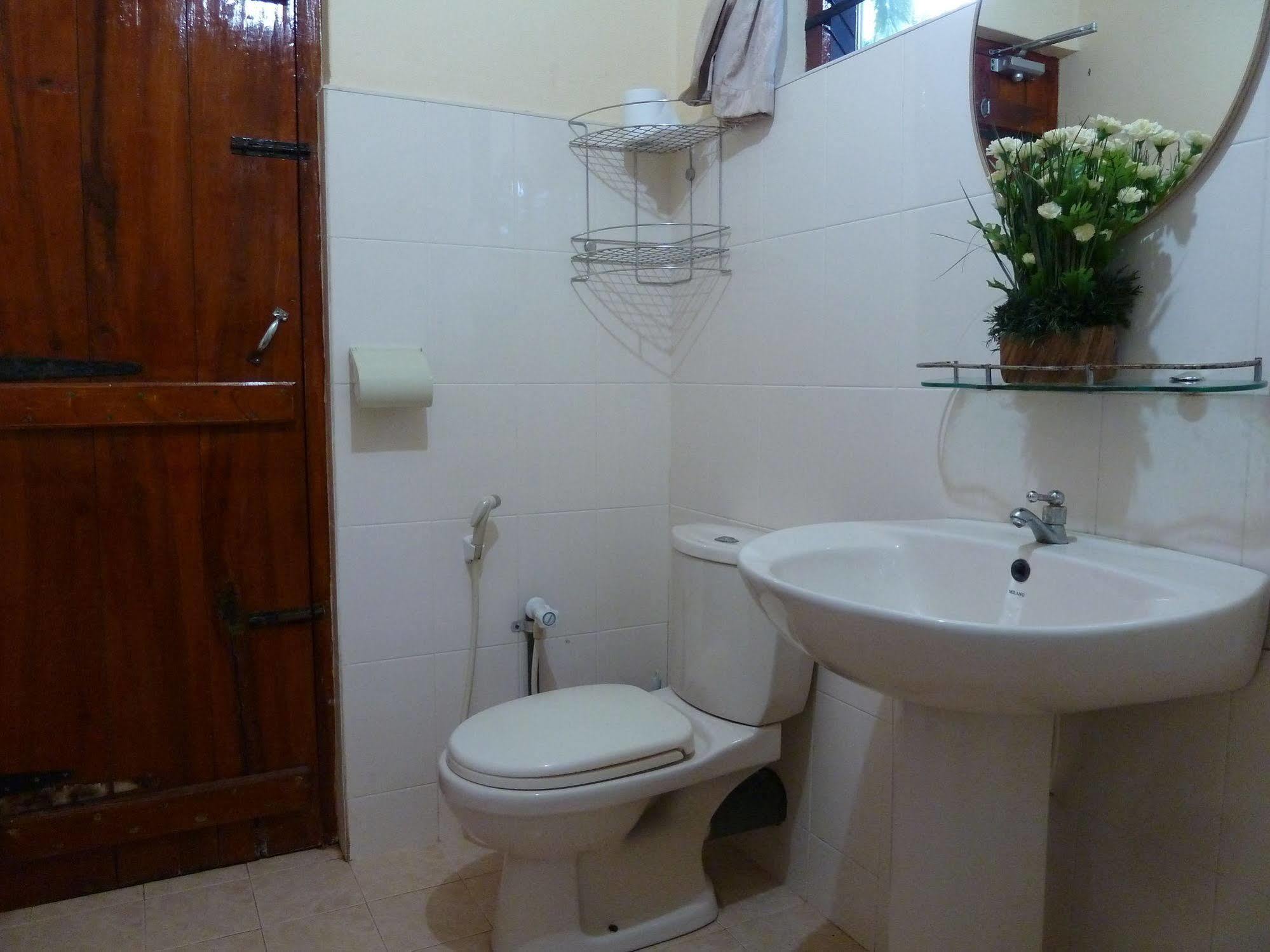 Riviera Resort Batticaloa Luaran gambar