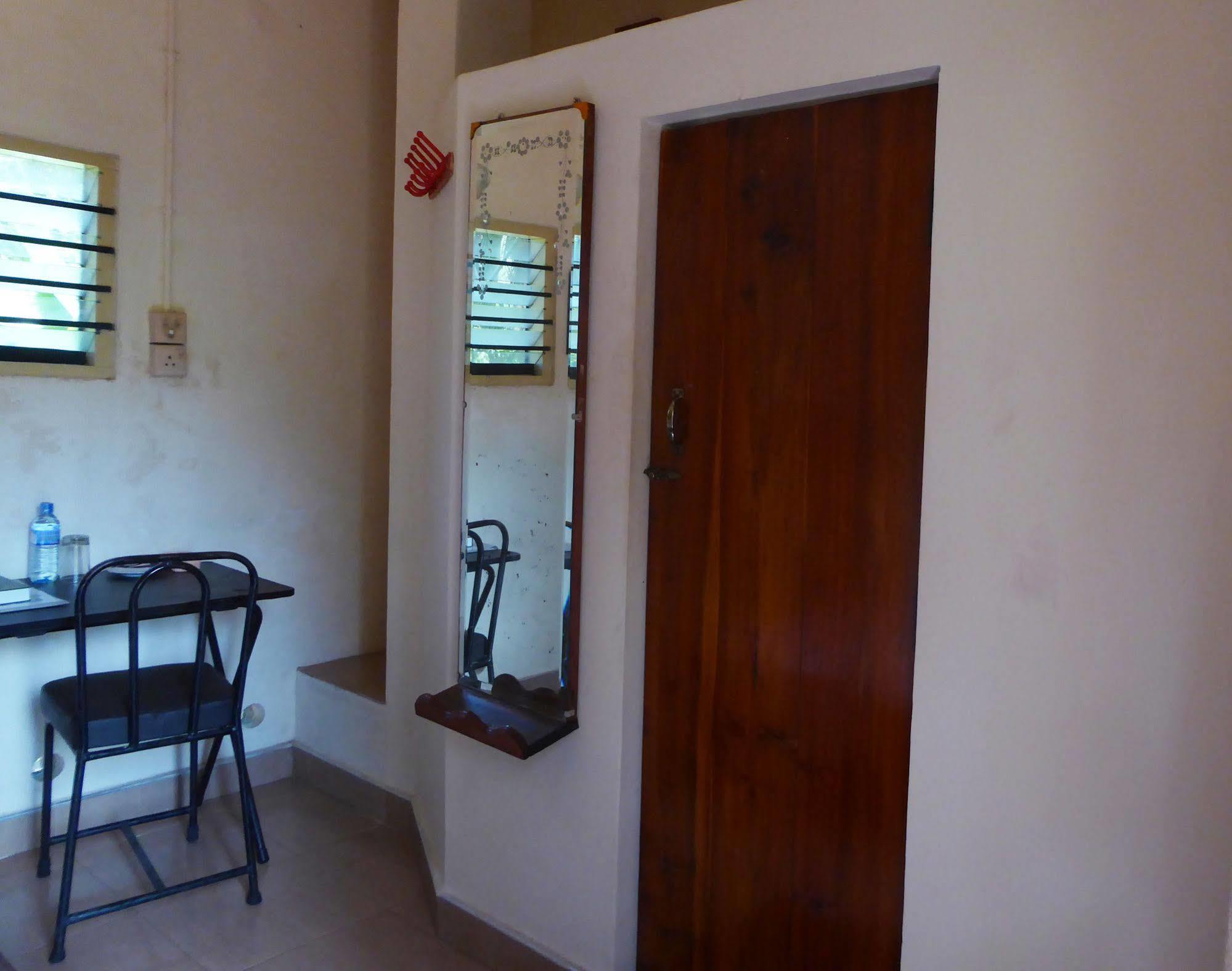 Riviera Resort Batticaloa Luaran gambar