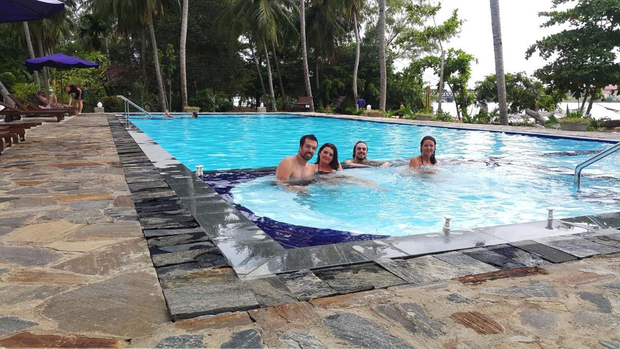 Riviera Resort Batticaloa Luaran gambar